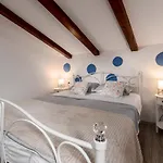 Relax In 2 Bedroom App In Old Town W/Ac And Wifi